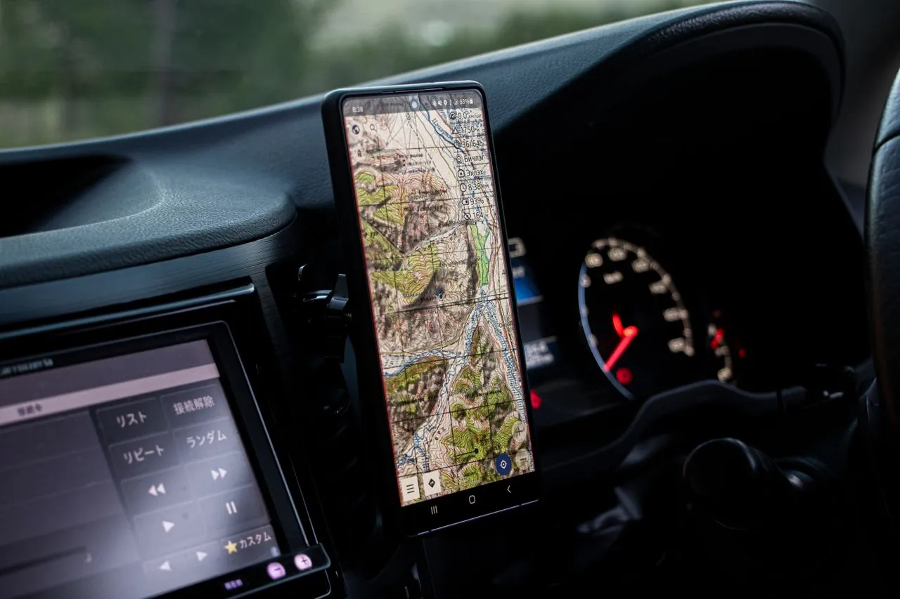 Gemini nói chuyện trong Google Maps trên CarPlay: bật thế nào