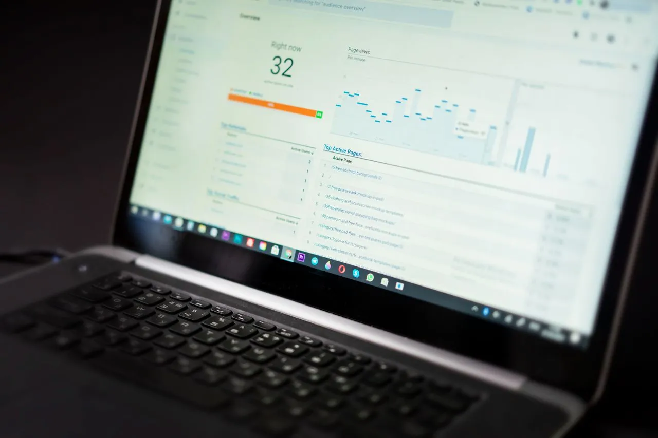 robots.txt cho AI crawler: chặn train, giữ nguồn trích dẫn