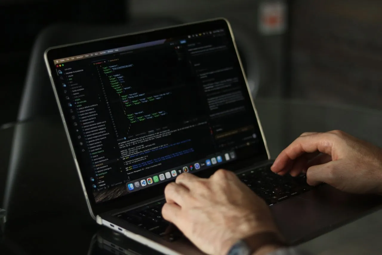 MCP TypeScript SDK v2: What Changed and the One Gotcha