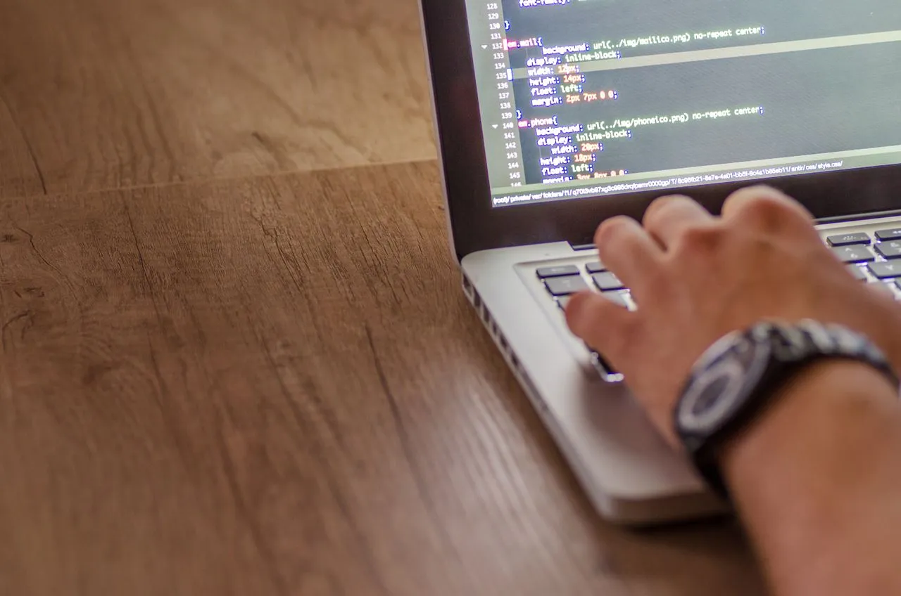 AnyLanguageModel 1.0: Which Local Model Fits Your Device