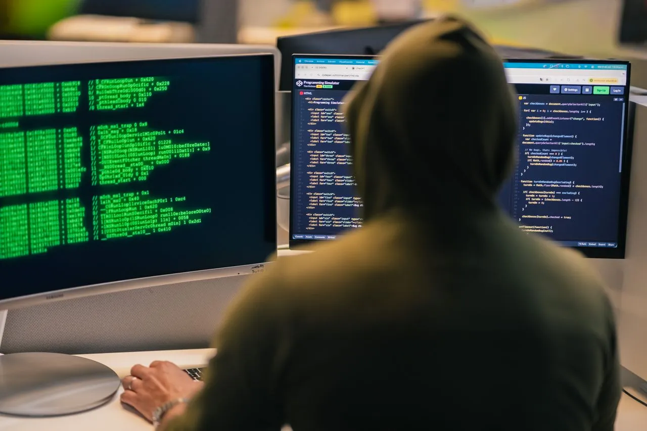 Giao Claude Code nâng cấp Django 3.2 lên 5.2: quy trình an toàn